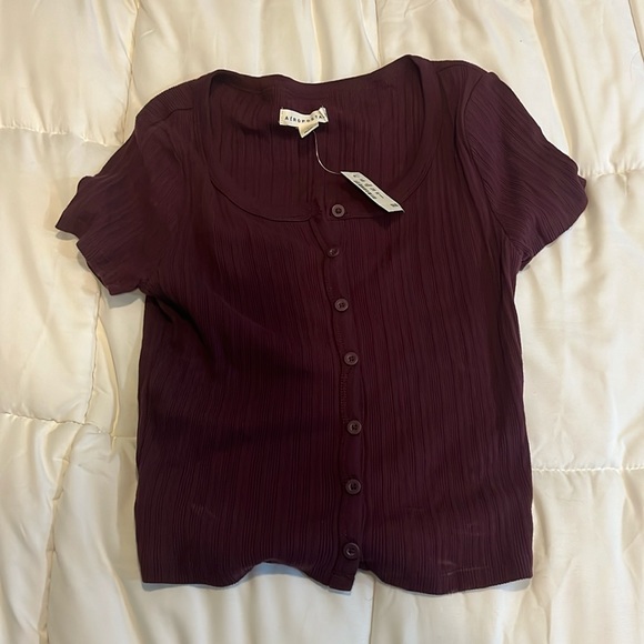 Aeropostale Tops - Never worn aero short